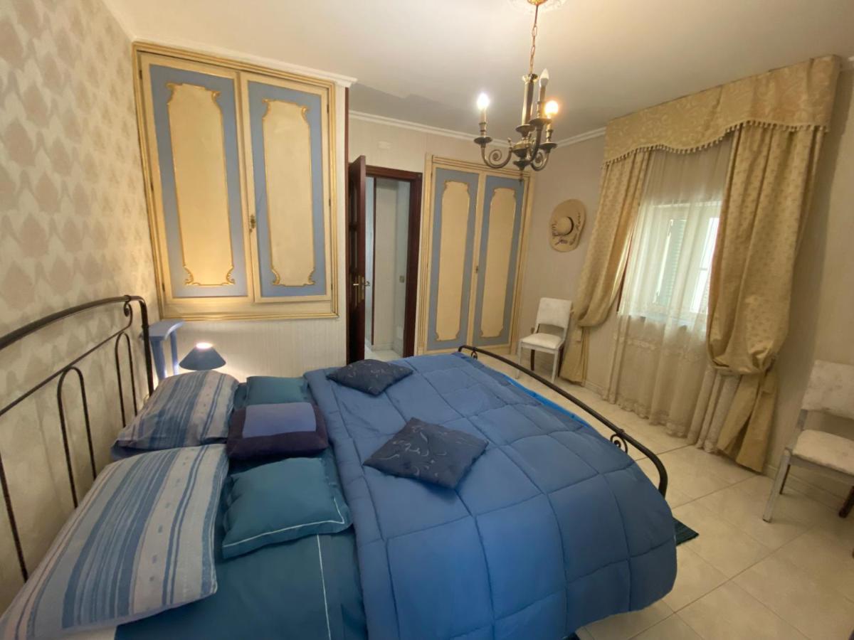 Casa Kamalei, Tra Plebiscito E Lungomare Apartment Naples Exterior photo